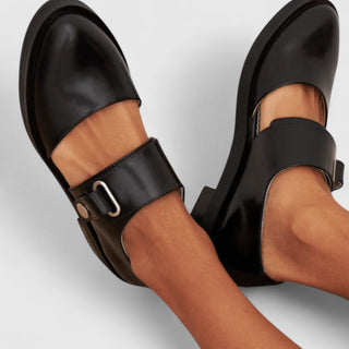 Élise Bernard | Elegant Comfort Shoes with Supportive Fit For Women