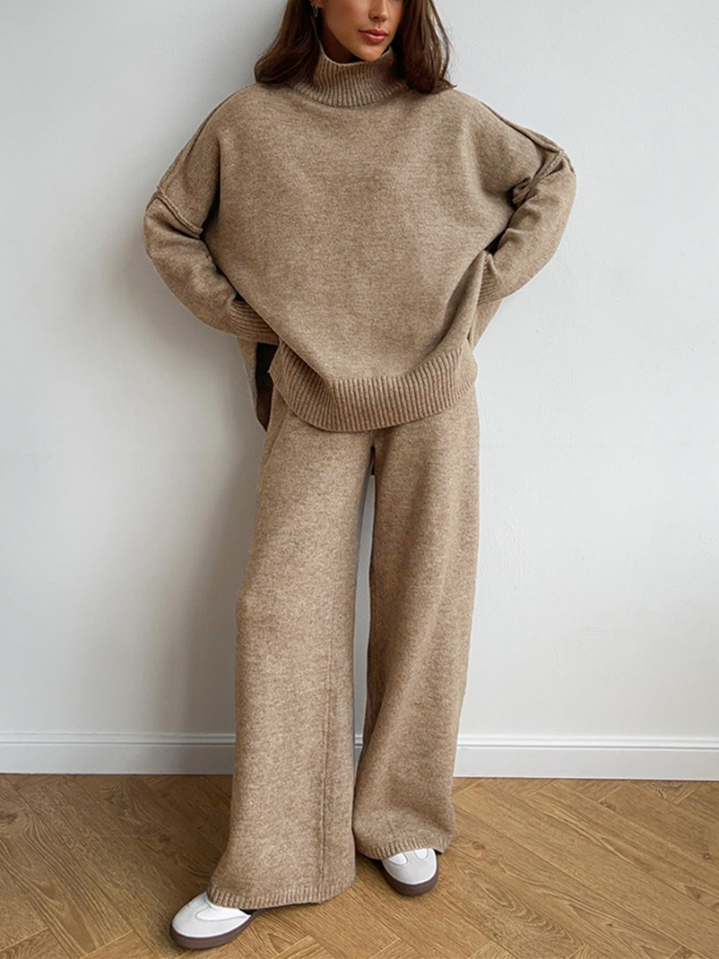 Matilda Ferguson | Luxe Knit Lounge Set For Women
