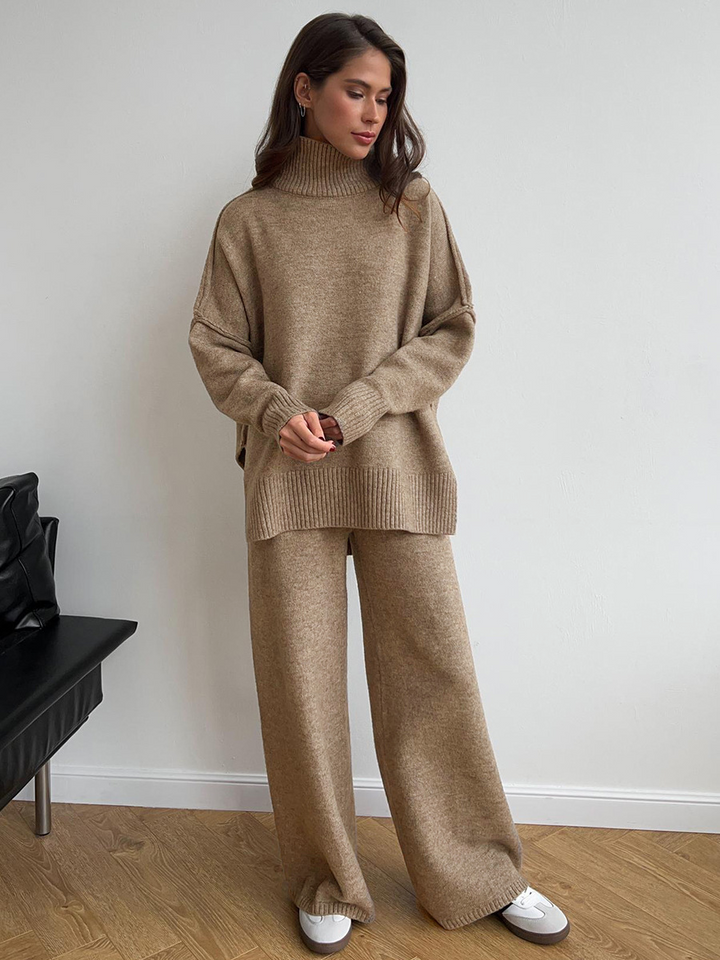 Matilda Ferguson | Luxe Knit Lounge Set For Women