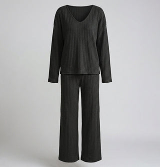 Charlotte Bennett | Ribbed Knit Lounge Set For Women