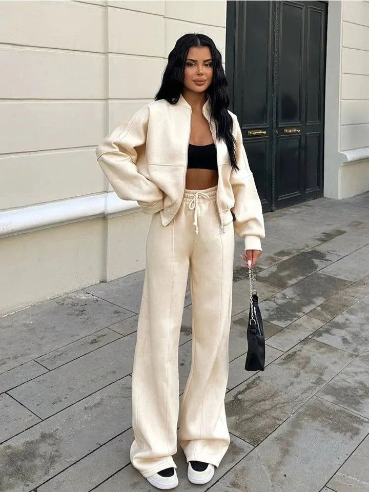 Élodie Moreau | Luxe Comfort Zip Lounge Set For Women