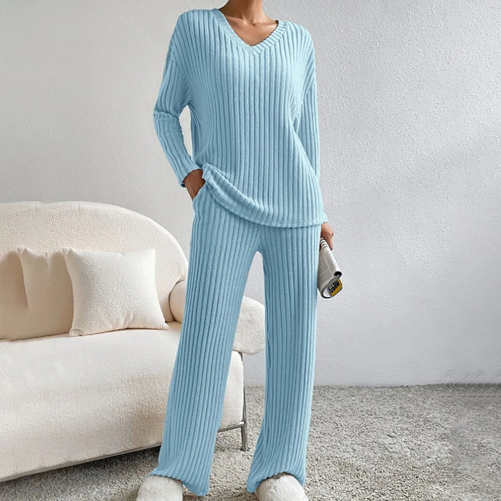 Charlotte Bennett | Ribbed Knit Lounge Set For Women