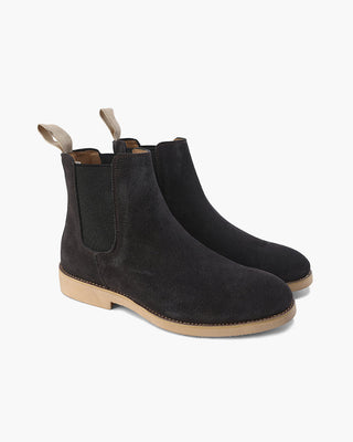 Matteo Ricci | Classic Chelsea Leather Boots with Timeless Edge For Men
